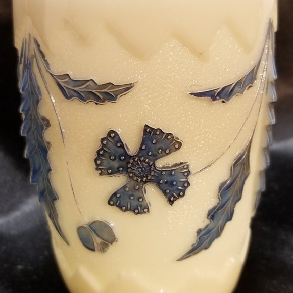 Antique US Glass Delaware Pattern Custard Glass Blue Stained Tumbler - Picture 3 of 5